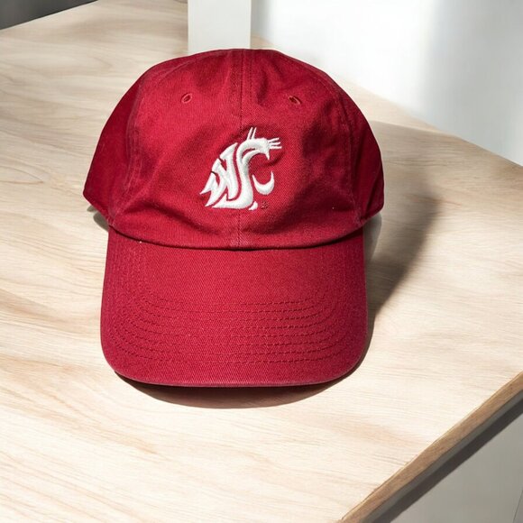Washington State Cougars Red Adjustable embroidered Baseball Cap Nike Swoosh - Picture 1 of 7